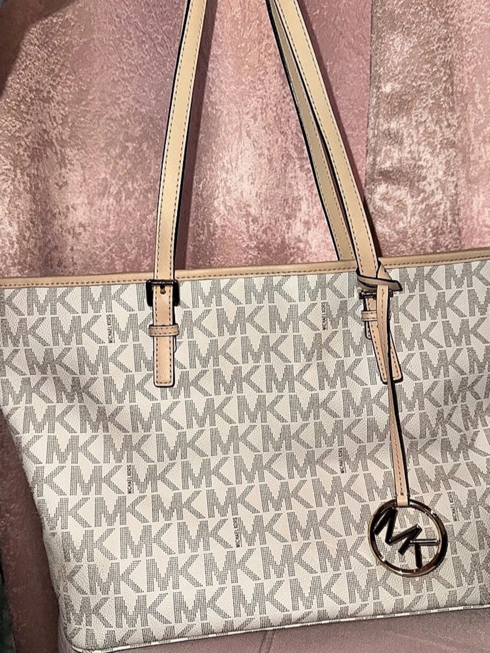 Michael Kors Jet Set Item Large East West Top Zip Tote White & Brown